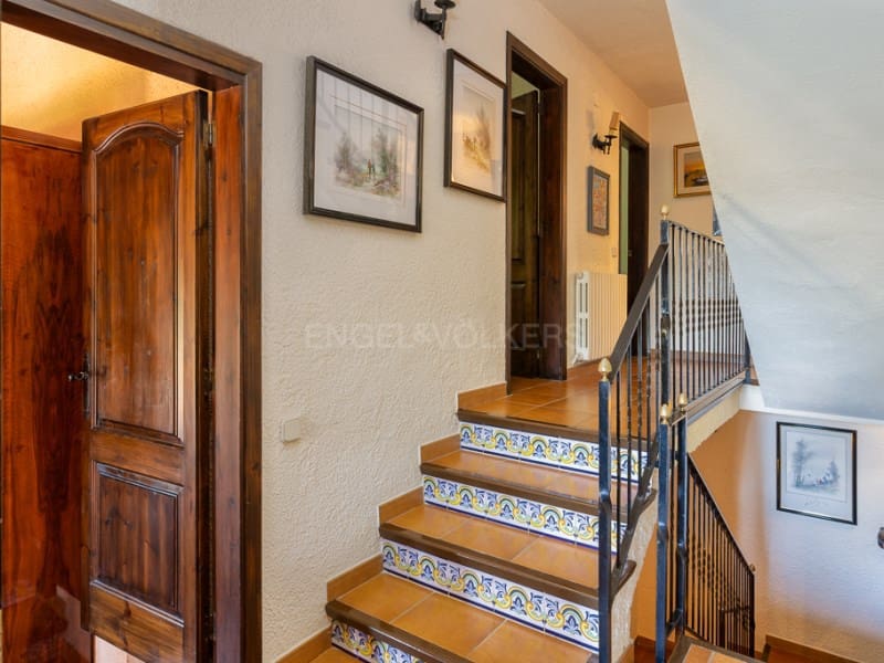 4 soveværelse Villa til salg i Arbucies med garage - € 460.000 (Ref: 8377772)