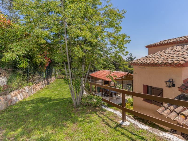 4 soveværelse Villa til salg i Arbucies med garage - € 460.000 (Ref: 8377772)