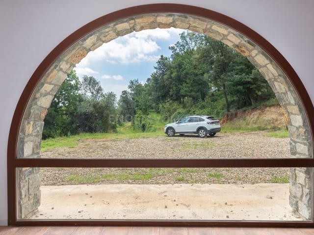 3 chambre Finca/Maison de Campagne à vendre à Les Planes d'Hostoles - 675 000 € (Ref: 8410084)