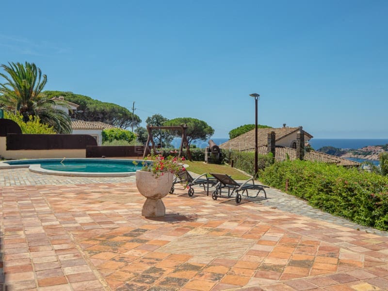 4 soverom Villa til salgs i Sant Feliu de Guixols med svømmebasseng garasje - € 2 950 000 (Ref: 8421799)