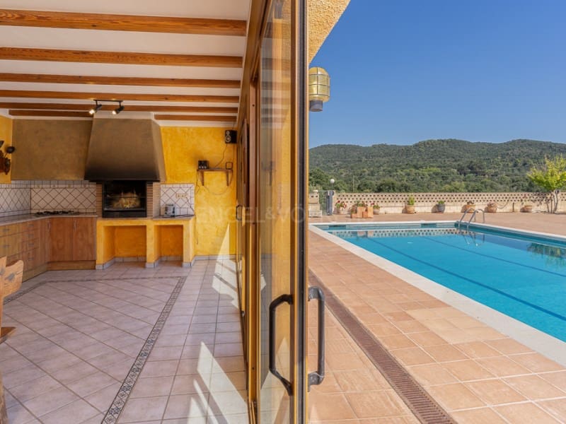 4 soverom Finca/Herregård til salgs i Calonge i Sant Antoni med svømmebasseng garasje - € 2 300 000 (Ref: 8434537)