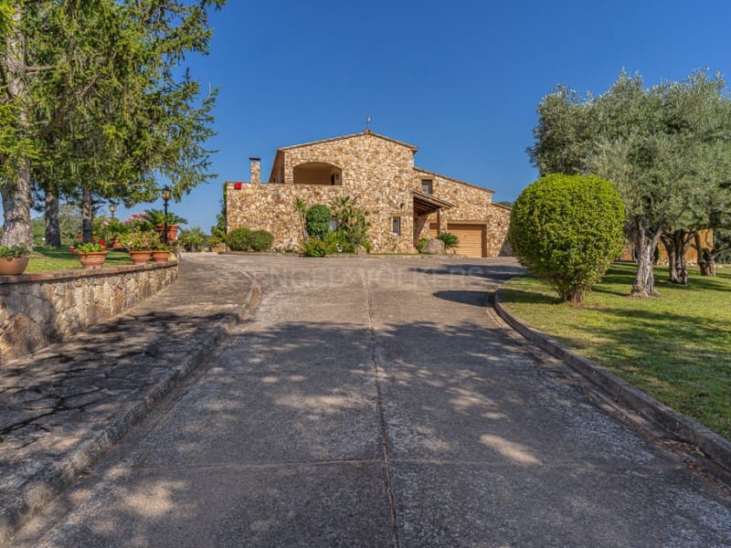 4 soverom Finca/Herregård til salgs i Calonge i Sant Antoni med svømmebasseng garasje - € 2 300 000 (Ref: 8434537)