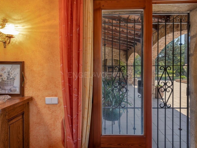 4 soverom Finca/Herregård til salgs i Calonge i Sant Antoni med svømmebasseng garasje - € 2 300 000 (Ref: 8434537)