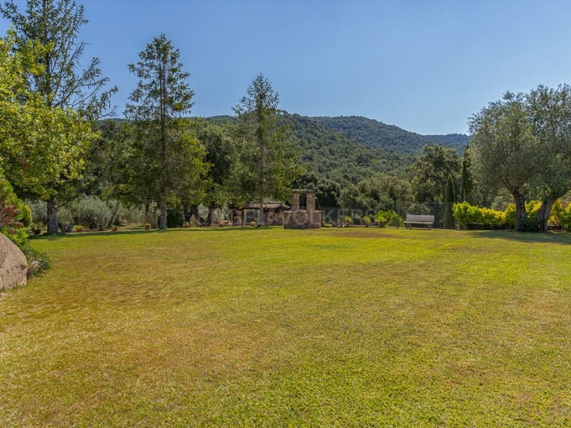 4 soverom Finca/Herregård til salgs i Calonge i Sant Antoni med svømmebasseng garasje - € 2 300 000 (Ref: 8434537)