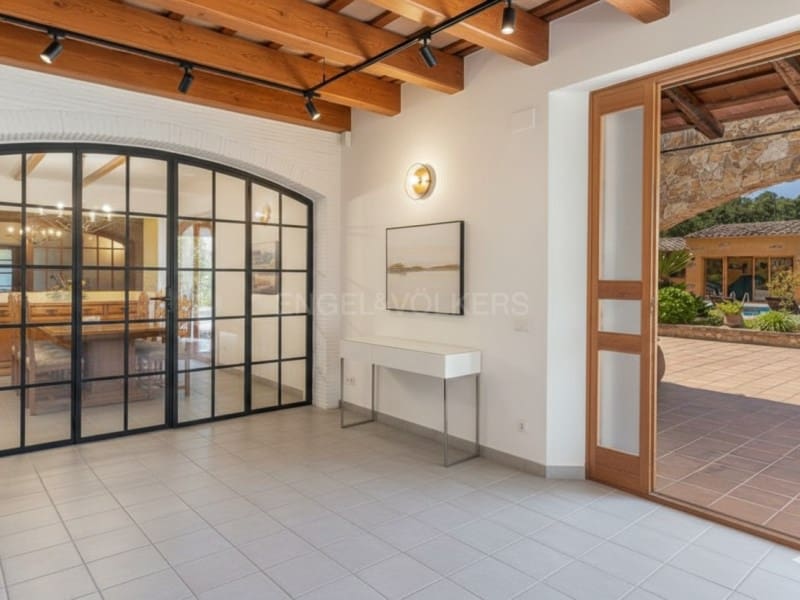 4 soverom Finca/Herregård til salgs i Calonge i Sant Antoni med svømmebasseng garasje - € 2 300 000 (Ref: 8434537)