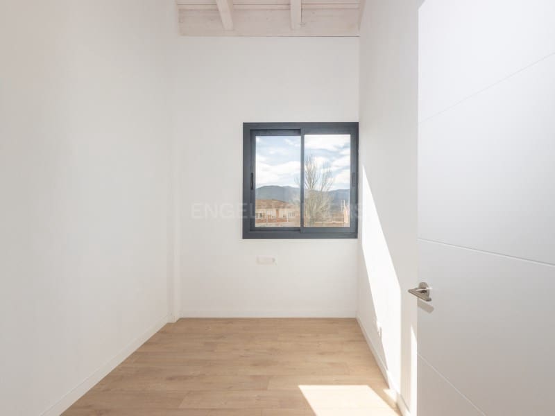 3 slaapkamer Huis te koop in Hostalric met garage - € 350.000 (Ref: 8451014)