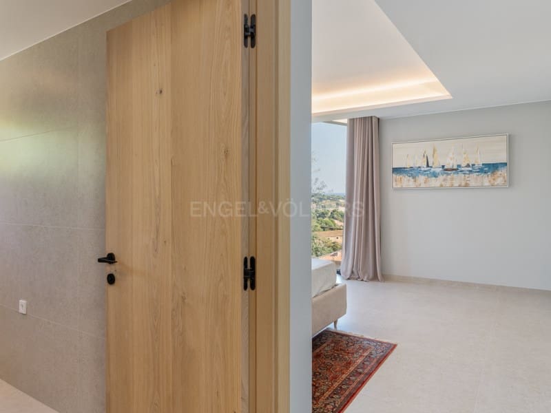 5 makuuhuone Huvila myytävänä paikassa Sant Feliu de Guixols mukana uima-altaan 
autotalli - 1 980 000 € (Ref: 8464149)