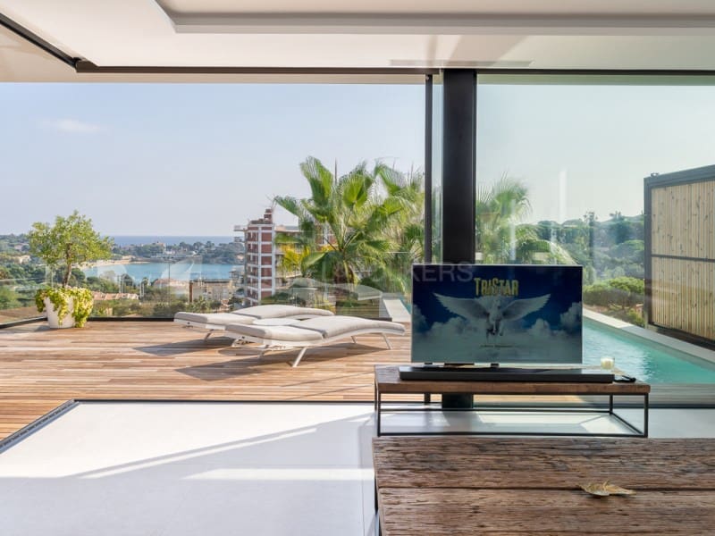 5 makuuhuone Huvila myytävänä paikassa Sant Feliu de Guixols mukana uima-altaan 
autotalli - 1 980 000 € (Ref: 8464149)