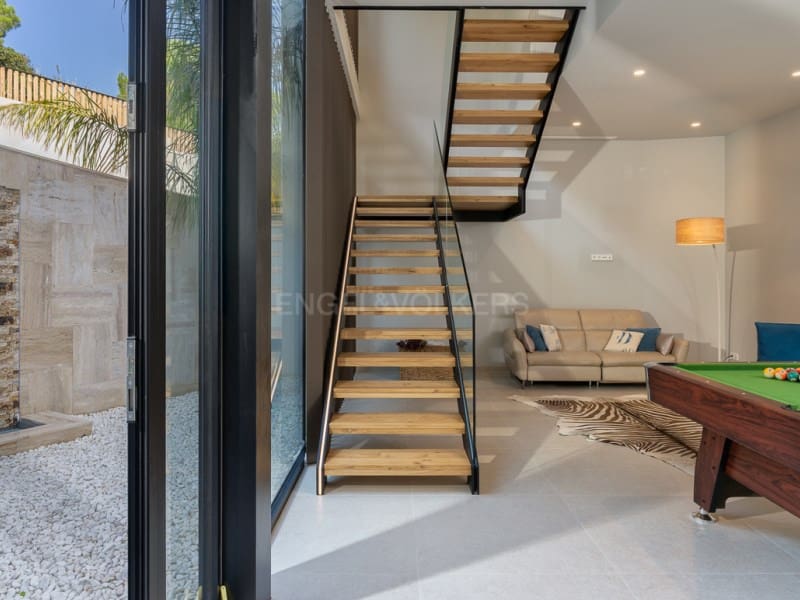 5 makuuhuone Huvila myytävänä paikassa Sant Feliu de Guixols mukana uima-altaan 
autotalli - 1 980 000 € (Ref: 8464149)