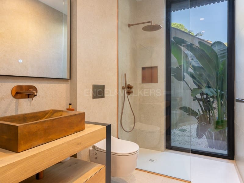 5 makuuhuone Huvila myytävänä paikassa Sant Feliu de Guixols mukana uima-altaan 
autotalli - 1 980 000 € (Ref: 8464149)