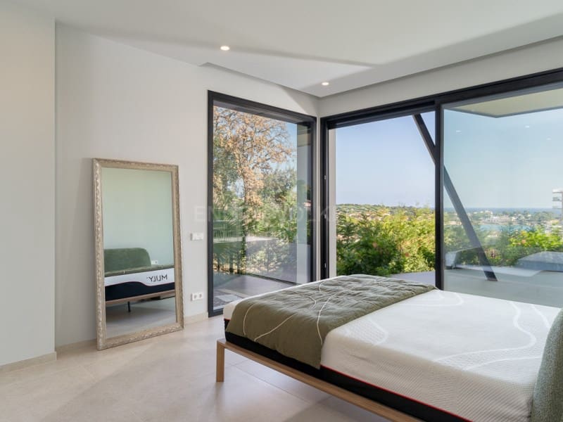 5 makuuhuone Huvila myytävänä paikassa Sant Feliu de Guixols mukana uima-altaan 
autotalli - 1 980 000 € (Ref: 8464149)