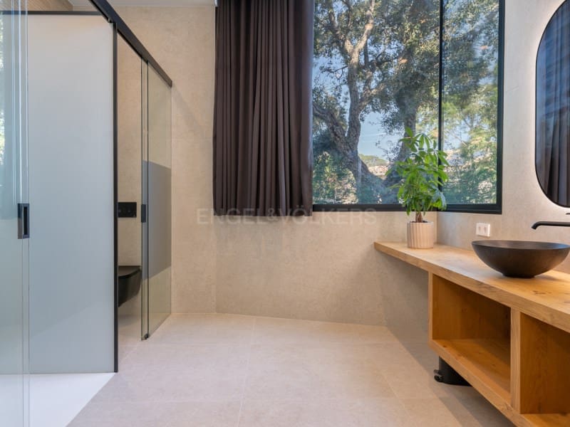 5 makuuhuone Huvila myytävänä paikassa Sant Feliu de Guixols mukana uima-altaan 
autotalli - 1 980 000 € (Ref: 8464149)