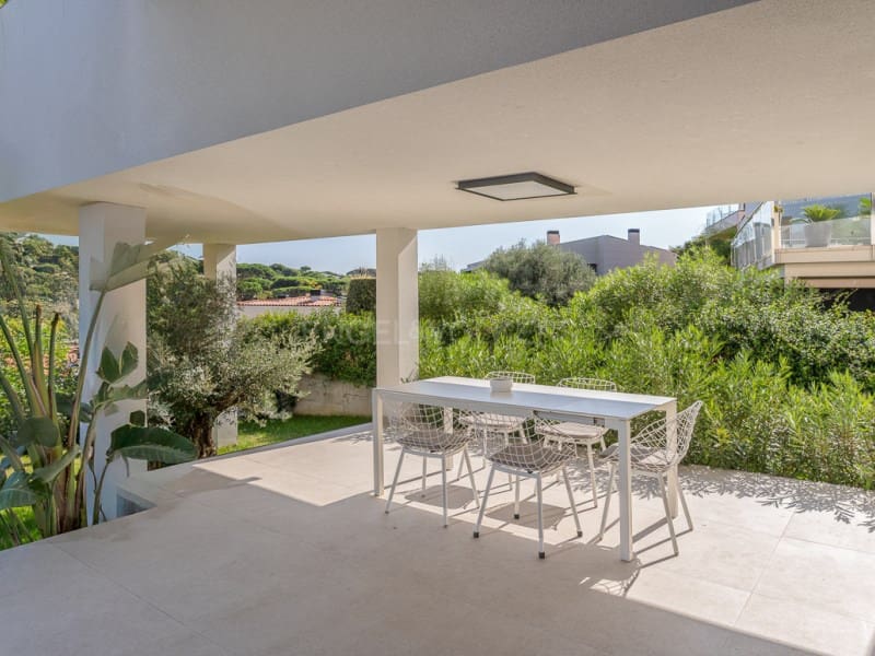 5 makuuhuone Huvila myytävänä paikassa Sant Feliu de Guixols mukana uima-altaan 
autotalli - 1 980 000 € (Ref: 8464149)