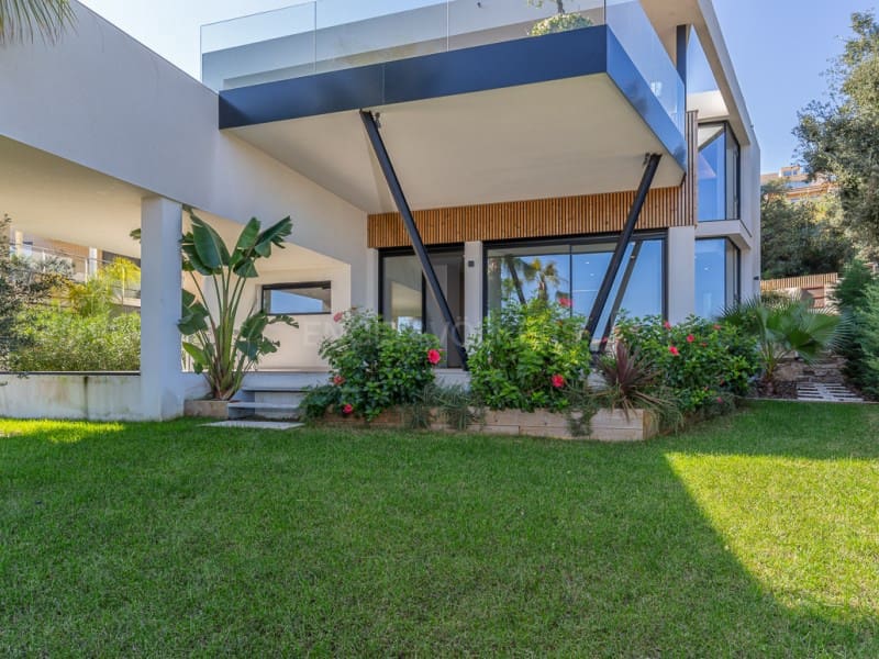 5 makuuhuone Huvila myytävänä paikassa Sant Feliu de Guixols mukana uima-altaan 
autotalli - 1 980 000 € (Ref: 8464149)