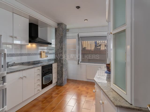 3 soveværelse Byhus til salg i Blanes med garage - € 660.000 (Ref: 8468224)