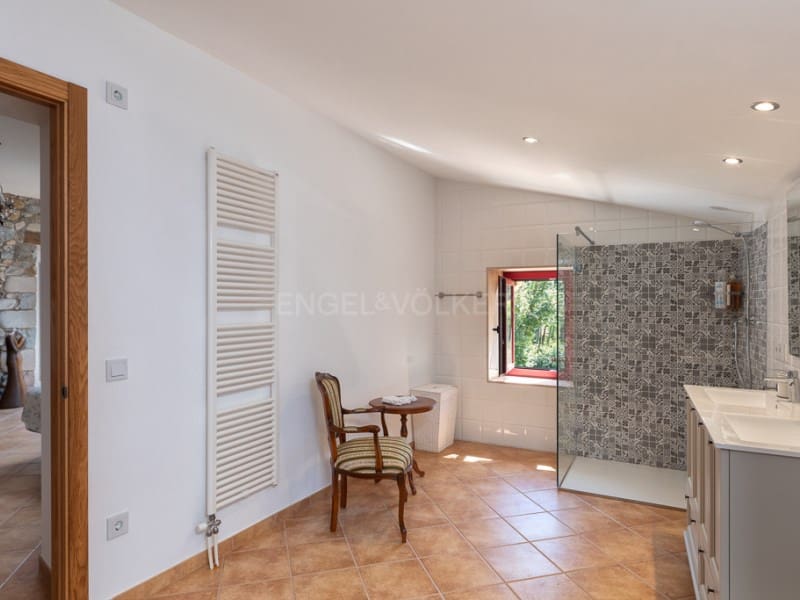 6 soveværelse Finca/Landehus til salg i La Cellera de Ter med swimmingpool - € 1.800.000 (Ref: 8472751)