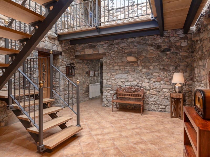 6 soveværelse Finca/Landehus til salg i La Cellera de Ter med swimmingpool - € 1.800.000 (Ref: 8472751)