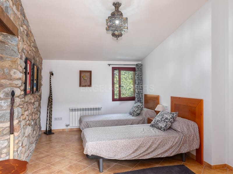 6 soveværelse Finca/Landehus til salg i La Cellera de Ter med swimmingpool - € 1.800.000 (Ref: 8472751)