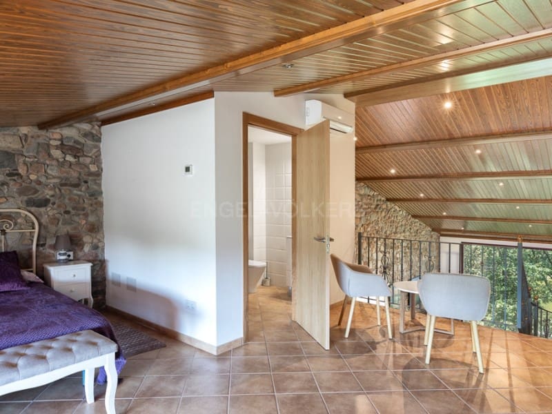 6 soveværelse Finca/Landehus til salg i La Cellera de Ter med swimmingpool - € 1.800.000 (Ref: 8472751)