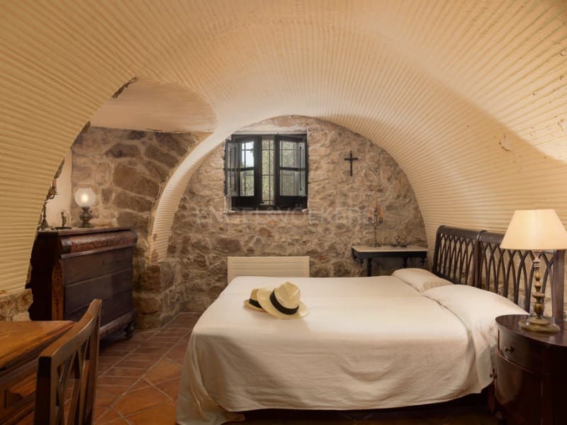 5 soveværelse Finca/Landehus til salg i L'Escala med swimmingpool - € 1.800.000 (Ref: 8477948)