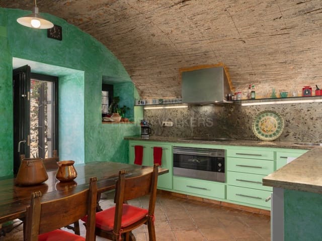 Finca/Casa Rural de 5 habitaciones en L'Escala en venta con piscina - 1.800.000 € (Ref: 8477948)