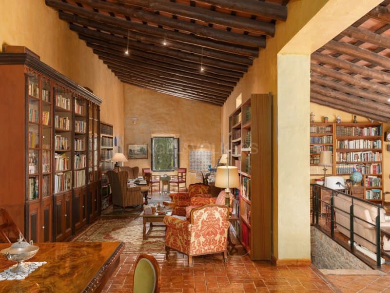 5 soveværelse Finca/Landehus til salg i L'Escala med swimmingpool - € 1.800.000 (Ref: 8477948)