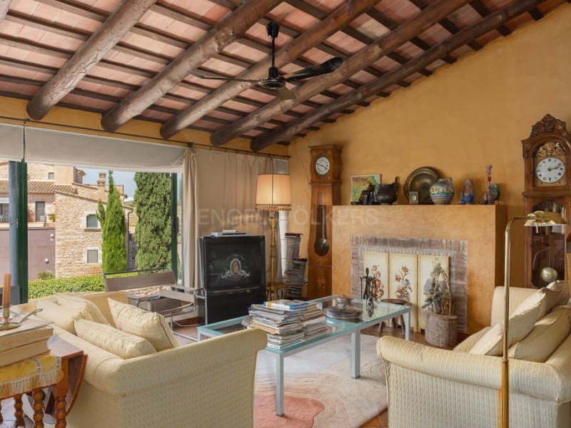 5 soveværelse Finca/Landehus til salg i L'Escala med swimmingpool - € 1.800.000 (Ref: 8477948)