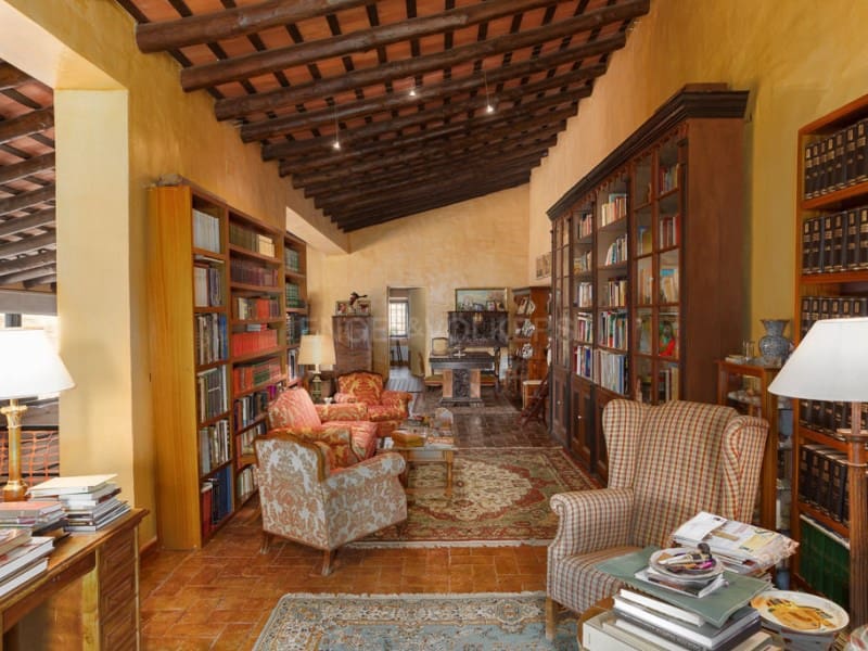 5 soveværelse Finca/Landehus til salg i L'Escala med swimmingpool - € 1.800.000 (Ref: 8477948)