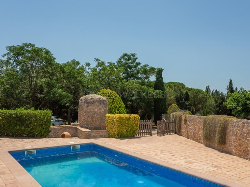 5 soveværelse Finca/Landehus til salg i L'Escala med swimmingpool - € 1.800.000 (Ref: 8477948)