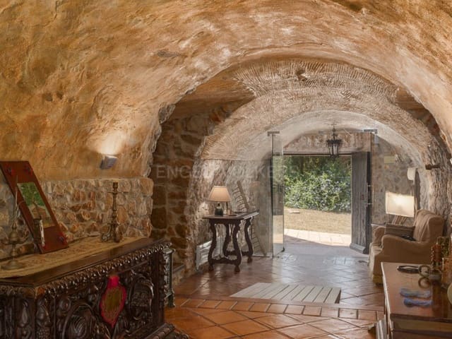 Finca/Casa Rural de 5 habitaciones en L'Escala en venta con piscina - 1.800.000 € (Ref: 8477948)