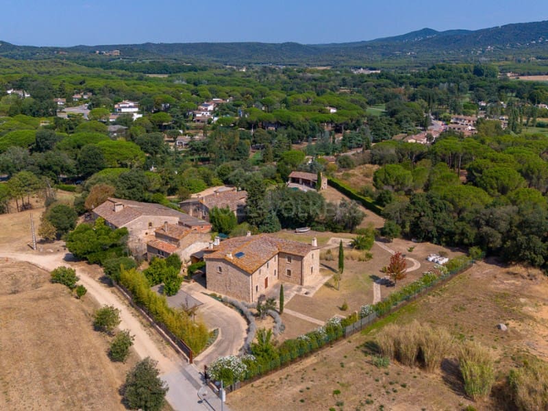 5 sovrum Finca/Hus på landet till salu i Santa Cristina d'Aro - 1 100 000 € (Ref: 8511725)