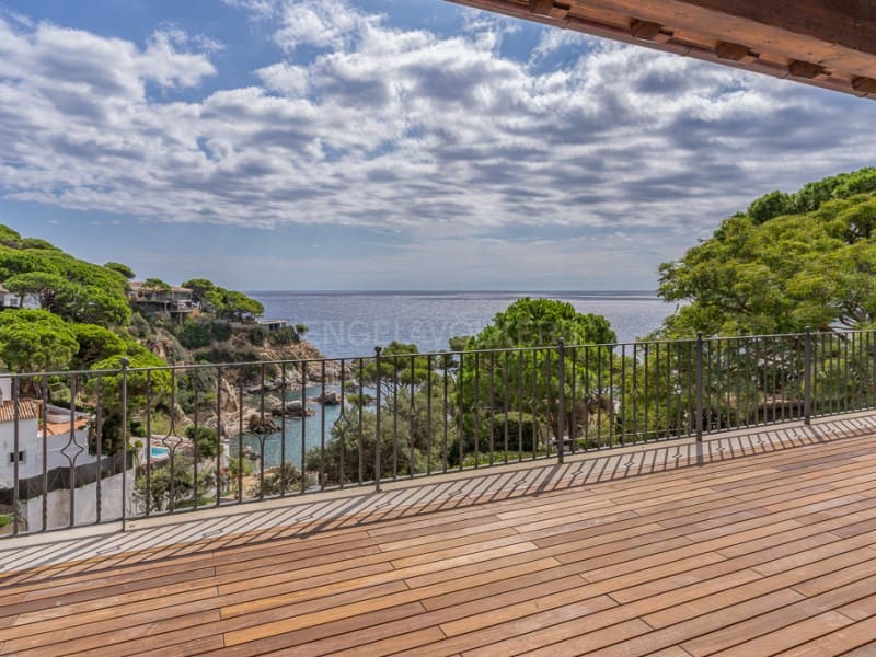 7 soveværelse Villa til salg i Lloret de Mar med swimmingpool garage - € 12.500.000 (Ref: 8560023)
