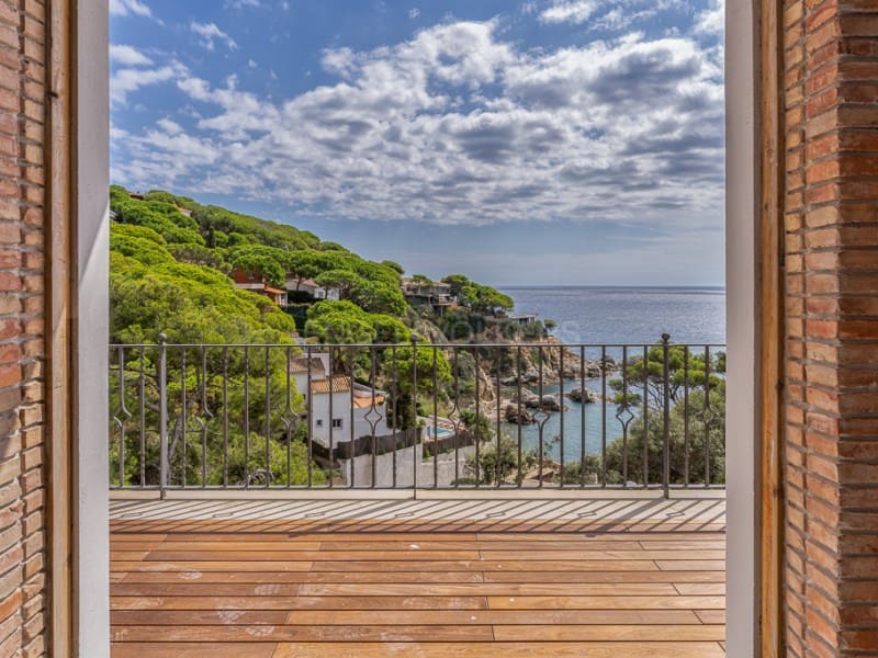 7 soveværelse Villa til salg i Lloret de Mar med swimmingpool garage - € 12.500.000 (Ref: 8560023)