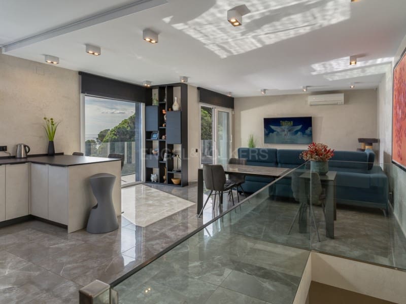 4 soverom Villa til salgs i Lloret de Mar - € 1 230 000 (Ref: 8582930)