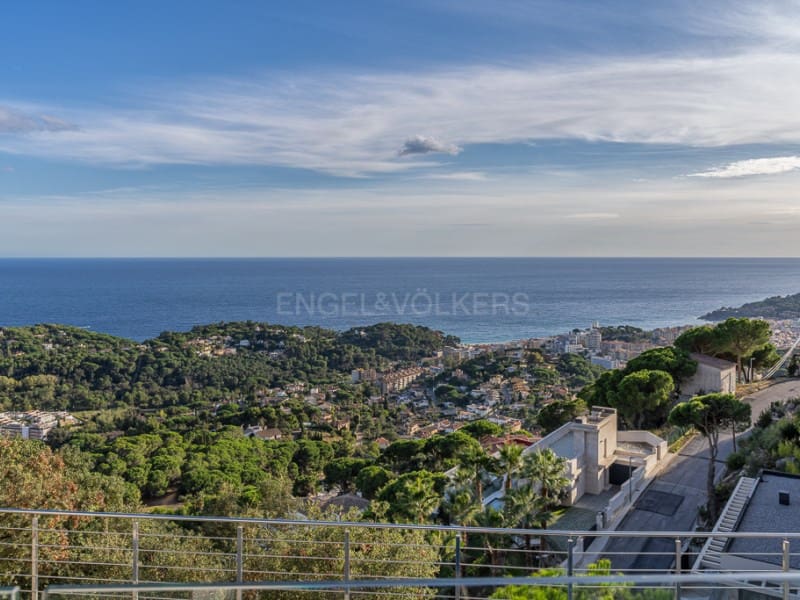 4 soverom Villa til salgs i Lloret de Mar - € 1 230 000 (Ref: 8582930)