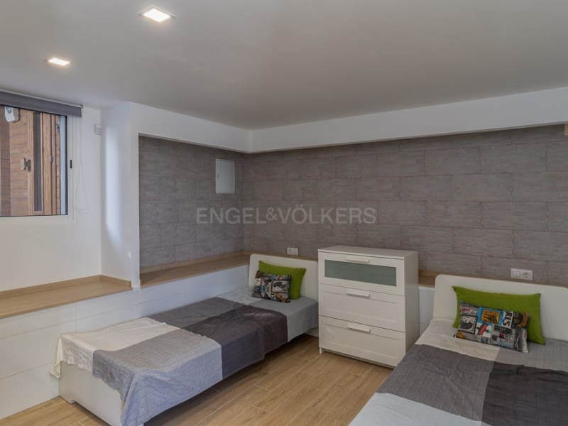 4 soverom Villa til salgs i Lloret de Mar - € 1 230 000 (Ref: 8582930)