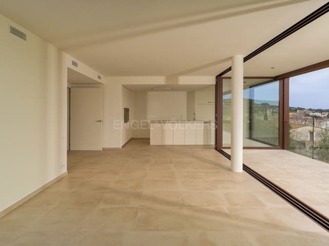 3 quarto Apartamento para venda em S'Agaro, Castell-Platja d'Aro com piscina - 950 000 € (Ref: 8615506)