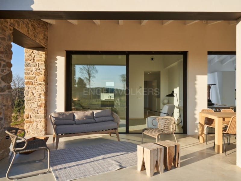 3 chambre Villa/Maison à vendre à Saus, Camallera i Llampaies avec piscine garage - 725 000 € (Ref: 8645928)