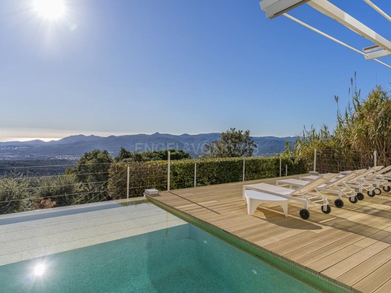 4 bedroom Villa for sale in Santa Cristina d'Aro with pool garage - € 885,000 (Ref: 8707028)