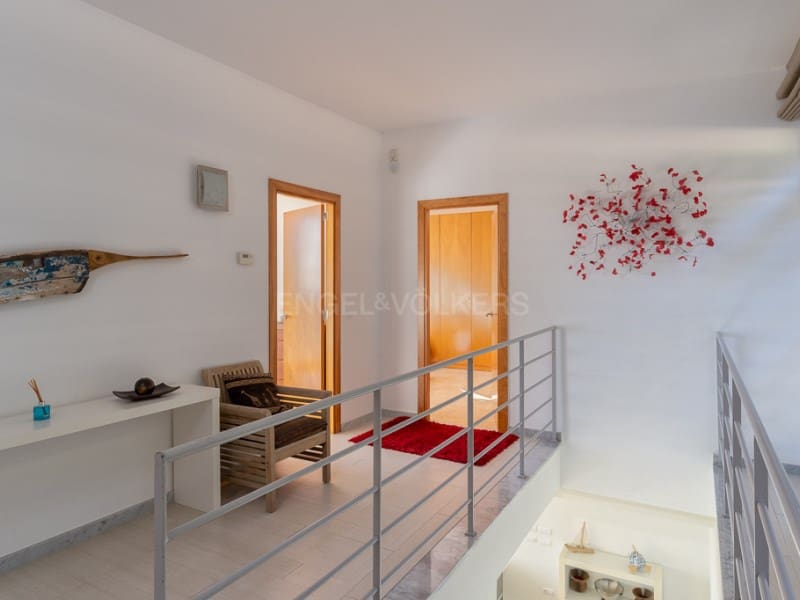 4 bedroom Villa for sale in Santa Cristina d'Aro with pool garage - € 885,000 (Ref: 8707028)