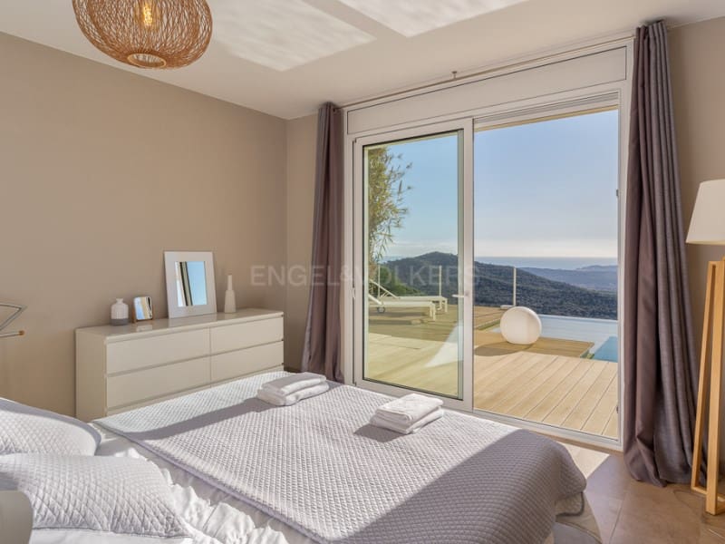 4 bedroom Villa for sale in Santa Cristina d'Aro with pool garage - € 885,000 (Ref: 8707028)