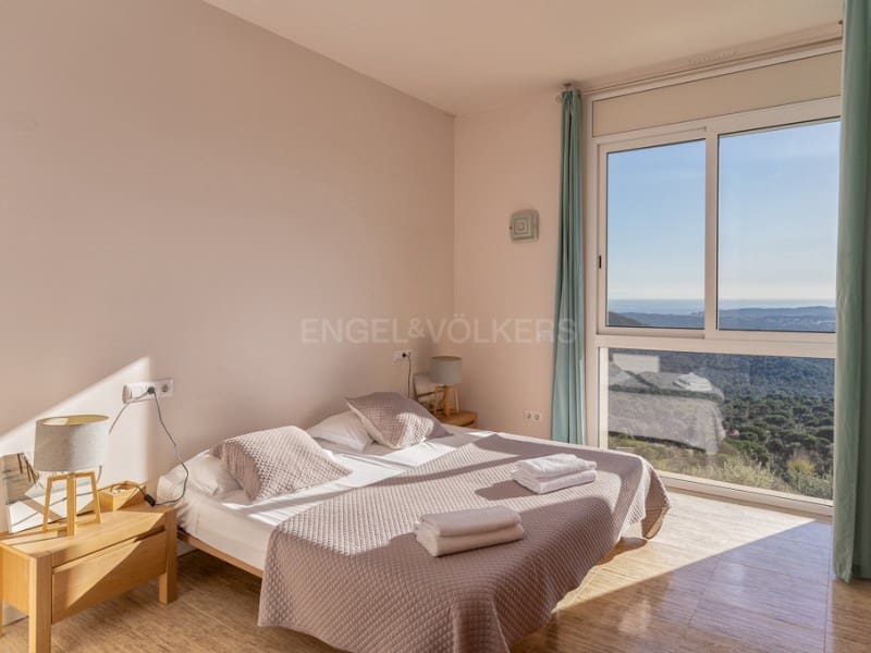 4 bedroom Villa for sale in Santa Cristina d'Aro with pool garage - € 885,000 (Ref: 8707028)