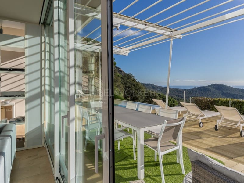 4 bedroom Villa for sale in Santa Cristina d'Aro with pool garage - € 885,000 (Ref: 8707028)