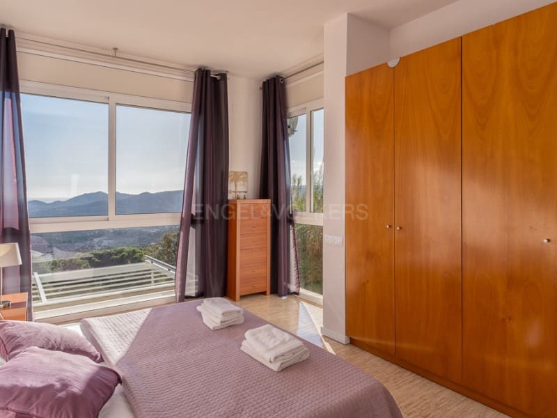 4 bedroom Villa for sale in Santa Cristina d'Aro with pool garage - € 885,000 (Ref: 8707028)