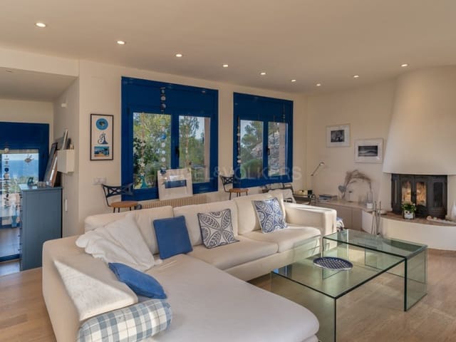 5 chambre Villa/Maison à vendre à Tamariu, Palafrugell avec piscine garage - 1 390 000 € (Ref: 8741764)