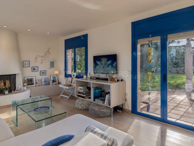 5 chambre Villa/Maison à vendre à Tamariu, Palafrugell avec piscine garage - 1 390 000 € (Ref: 8741764)