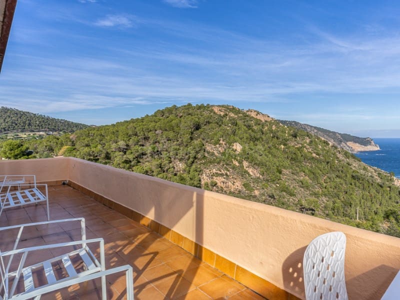 5 soveværelse Villa til salg i Tamariu med swimmingpool garage - € 1.390.000 (Ref: 8741764)