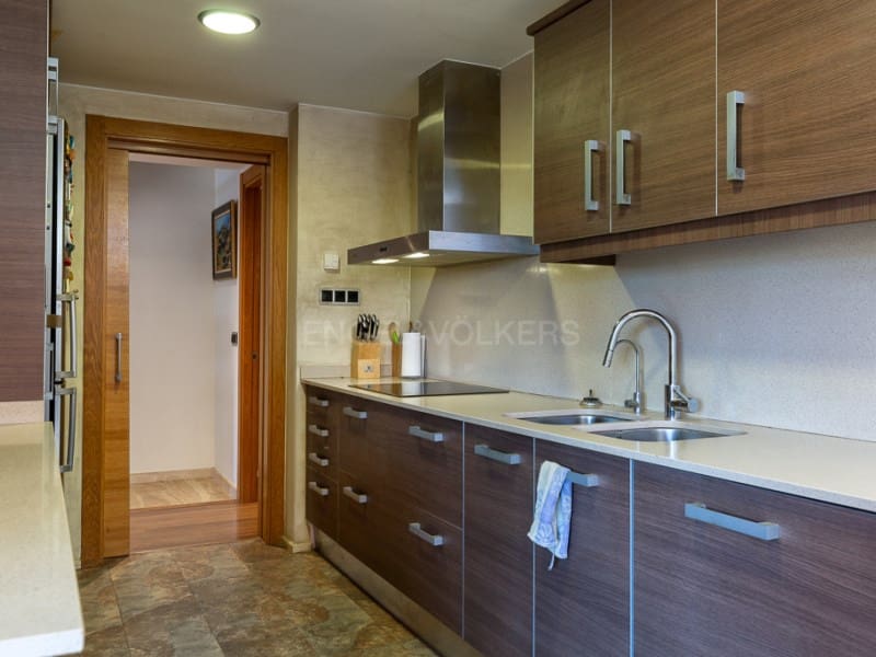 5 soveværelse Semi-Rækkehus til salg i Palamos med garage - € 635.000 (Ref: 8743665)