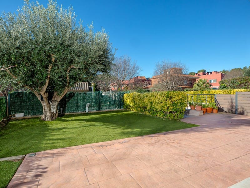 5 soveværelse Semi-Rækkehus til salg i Palamos med garage - € 635.000 (Ref: 8743665)