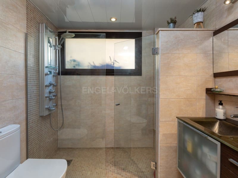 5 soveværelse Semi-Rækkehus til salg i Palamos med garage - € 635.000 (Ref: 8743665)